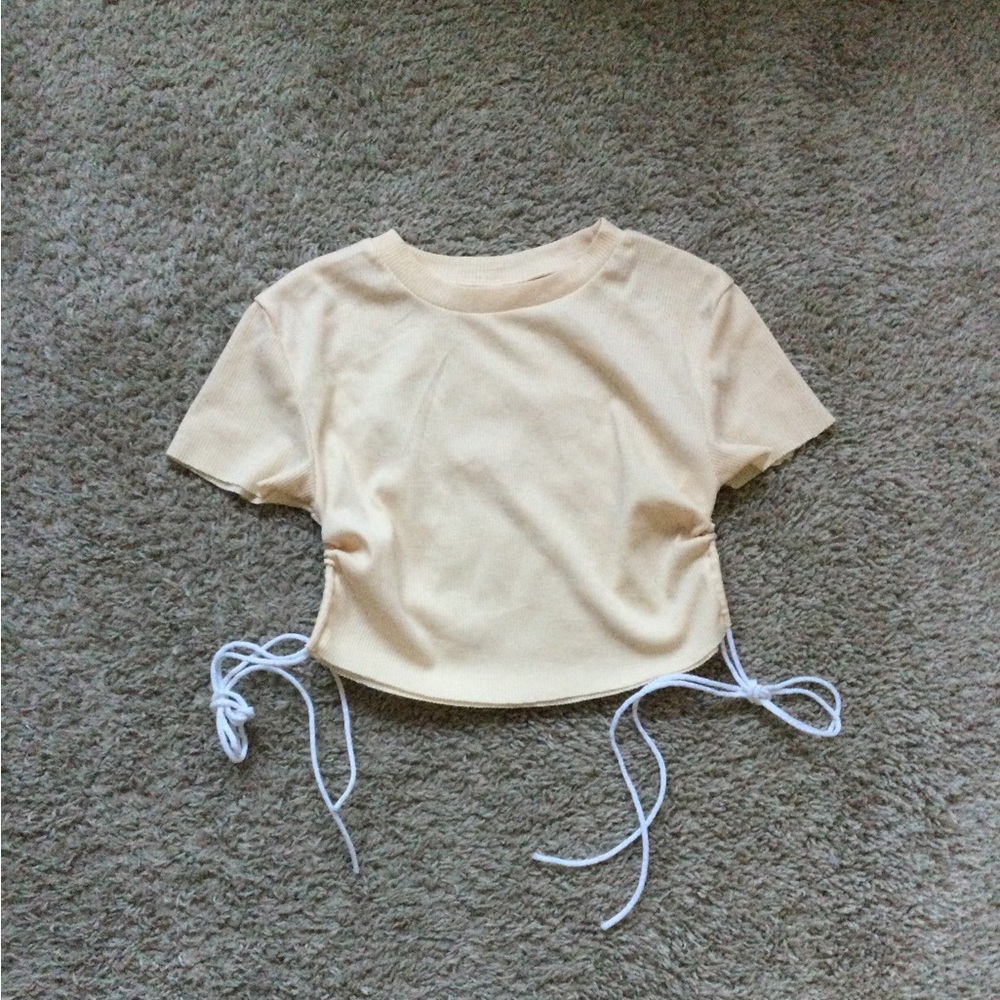 SHEIN Crop Top - Picture 7 of 9